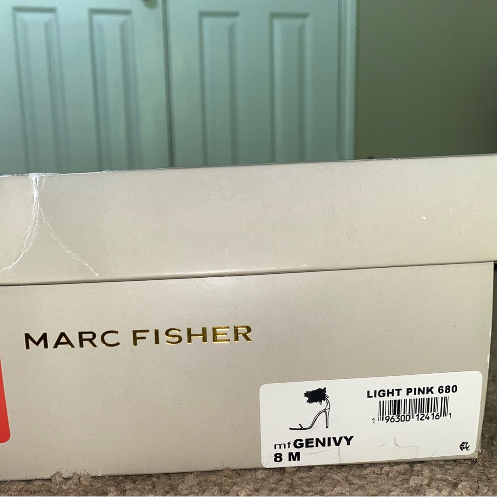 Marc Fisher Light Pink size 8 open toe sandal heel with feather ankle strap